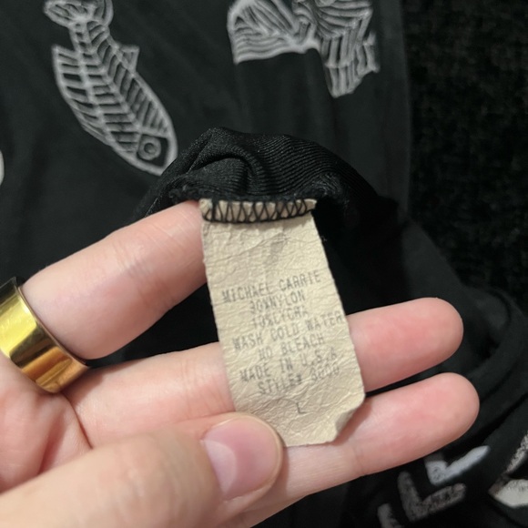 Chic Black Graphic Maxi Dress - Picture 4 of 4